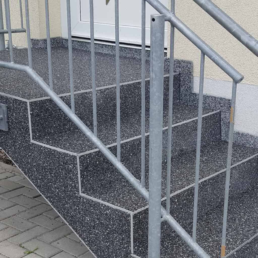 steinteppichtreppe_eingang